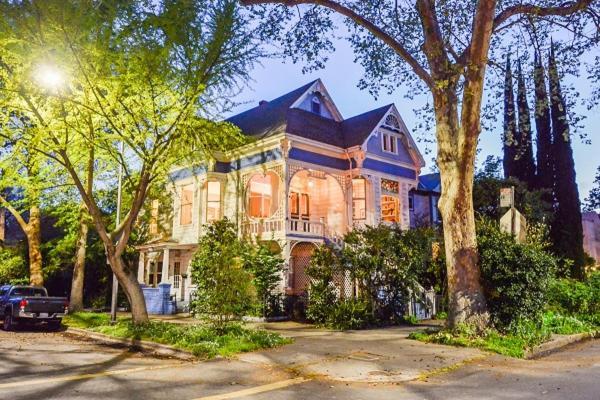 Irenehouse Victorian Inn Сакраменто Экстерьер фото